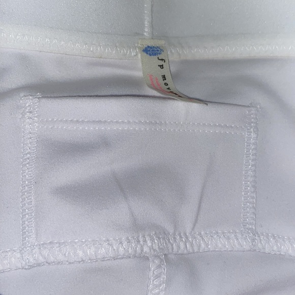 Free People Ruffle Hem Sanctuary Leggings White - Picture 12 of 16